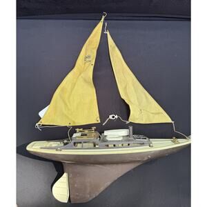 Vtg 1964 Eldon Racing Sloop Toy Sailboat with Yellow Cloth Sails Missing Mast